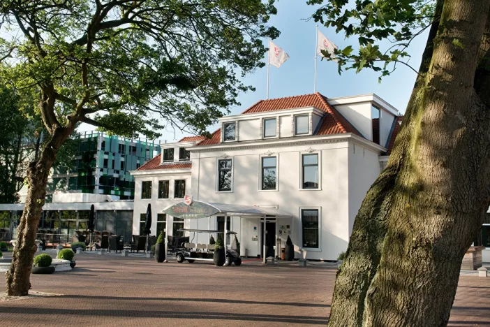 Savarin hotel Rijswijk.jpg